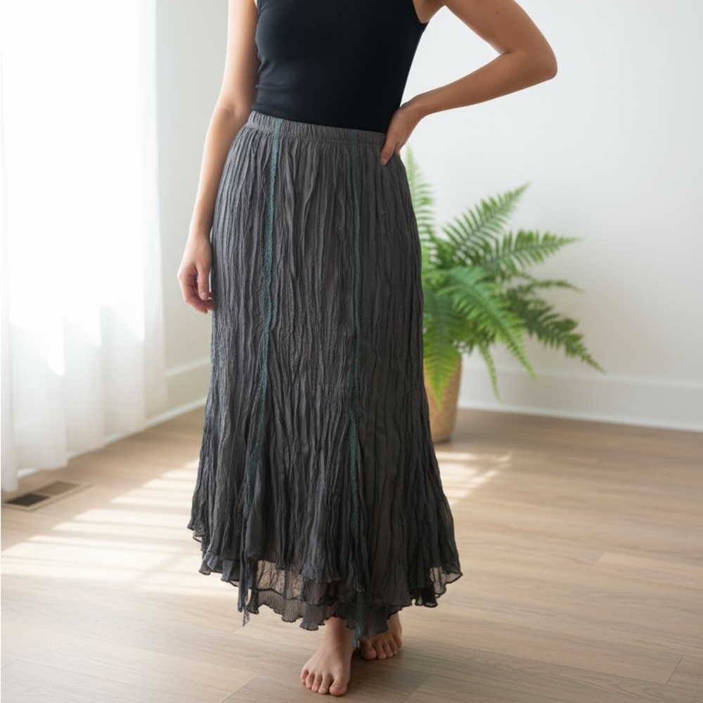 Plum Loco Gray Maxi Skirt Elastic Waist small flowy layers